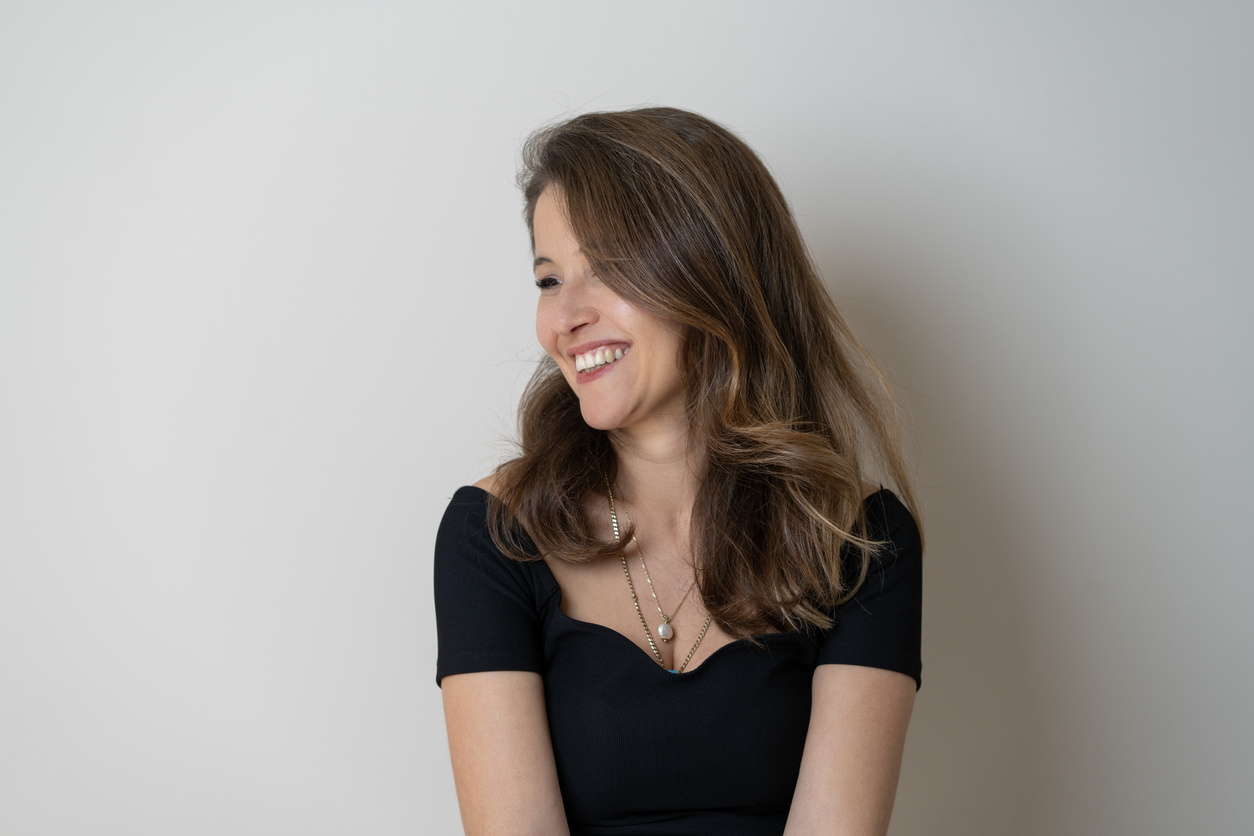 jenny-hope-profhilo-side-profile-of-smiling-mature-woman